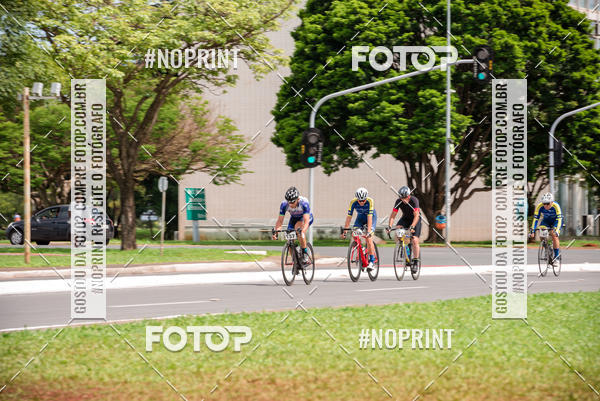 Buy your photos of the event100KM DE BRASLIA-COPA RESENHA MASTER DE CICLISMO. on Fotop