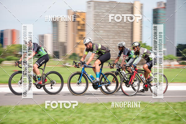 Buy your photos of the event100KM DE BRASLIA-COPA RESENHA MASTER DE CICLISMO. on Fotop