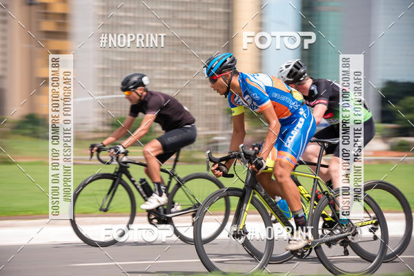 Buy your photos of the event100KM DE BRASLIA-COPA RESENHA MASTER DE CICLISMO. on Fotop