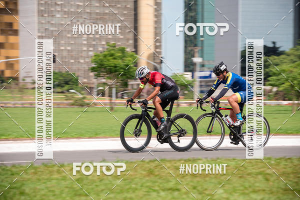 Buy your photos of the event100KM DE BRASLIA-COPA RESENHA MASTER DE CICLISMO. on Fotop