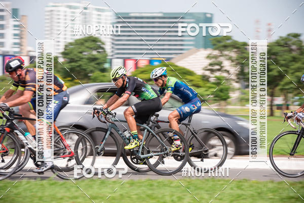 Buy your photos of the event100KM DE BRASLIA-COPA RESENHA MASTER DE CICLISMO. on Fotop