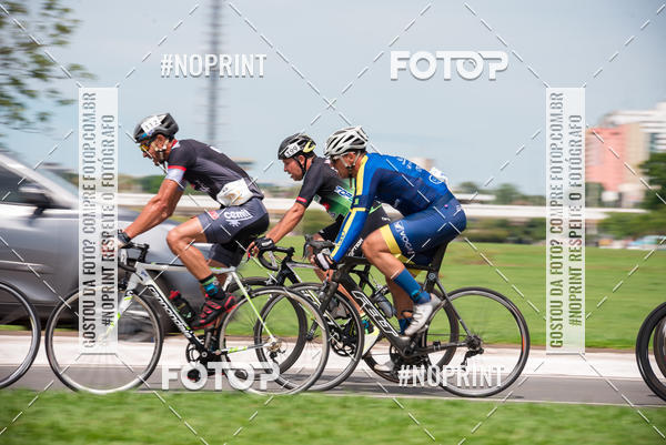 Buy your photos of the event100KM DE BRASLIA-COPA RESENHA MASTER DE CICLISMO. on Fotop