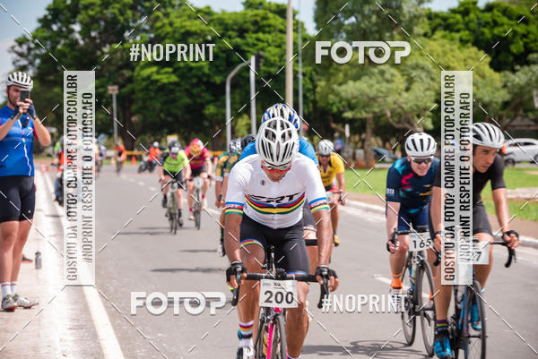 Buy your photos of the event100KM DE BRASLIA-COPA RESENHA MASTER DE CICLISMO. on Fotop