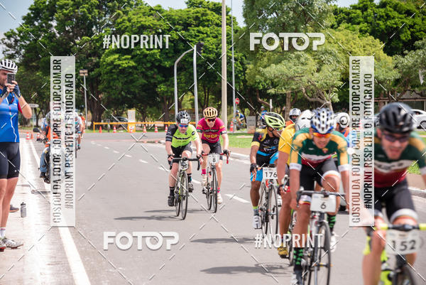 Buy your photos of the event100KM DE BRASLIA-COPA RESENHA MASTER DE CICLISMO. on Fotop