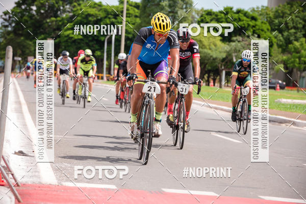 Buy your photos of the event100KM DE BRASLIA-COPA RESENHA MASTER DE CICLISMO. on Fotop