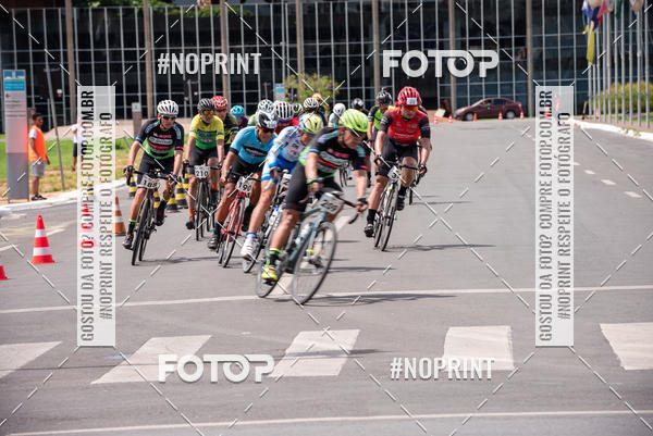 Buy your photos of the event100KM DE BRASLIA-COPA RESENHA MASTER DE CICLISMO. on Fotop