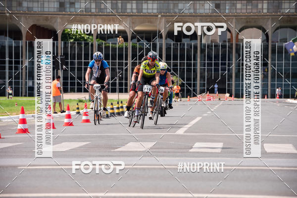 Buy your photos of the event100KM DE BRASLIA-COPA RESENHA MASTER DE CICLISMO. on Fotop