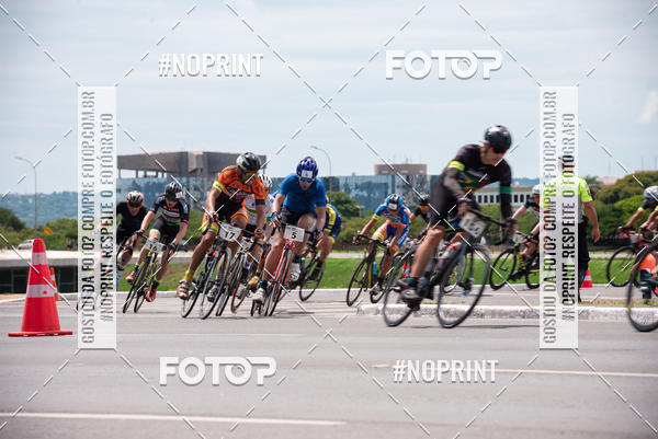 Buy your photos of the event100KM DE BRASLIA-COPA RESENHA MASTER DE CICLISMO. on Fotop