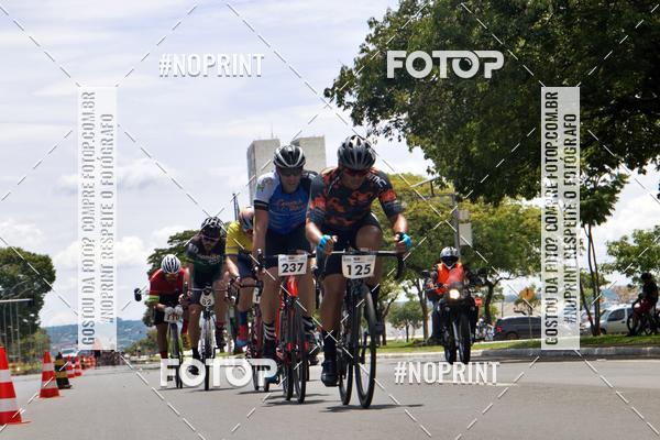 Buy your photos of the event100KM DE BRASLIA-COPA RESENHA MASTER DE CICLISMO. on Fotop