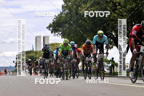 Buy your photos of the event100KM DE BRASLIA-COPA RESENHA MASTER DE CICLISMO. on Fotop