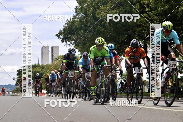 Buy your photos of the event100KM DE BRASLIA-COPA RESENHA MASTER DE CICLISMO. on Fotop