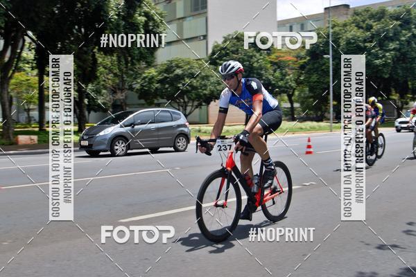 Buy your photos of the event100KM DE BRASLIA-COPA RESENHA MASTER DE CICLISMO. on Fotop