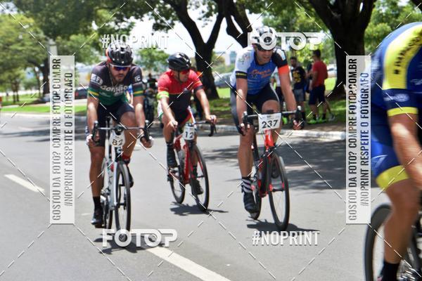Buy your photos of the event100KM DE BRASLIA-COPA RESENHA MASTER DE CICLISMO. on Fotop