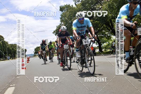 Buy your photos of the event100KM DE BRASLIA-COPA RESENHA MASTER DE CICLISMO. on Fotop