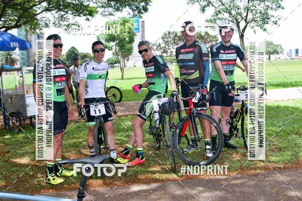 Buy your photos of the event100KM DE BRASLIA-COPA RESENHA MASTER DE CICLISMO. on Fotop
