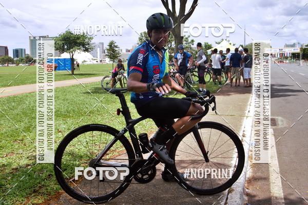 Buy your photos of the event100KM DE BRASLIA-COPA RESENHA MASTER DE CICLISMO. on Fotop