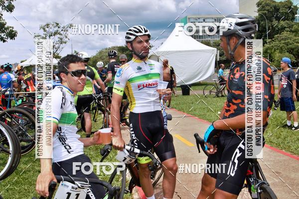 Buy your photos of the event100KM DE BRASLIA-COPA RESENHA MASTER DE CICLISMO. on Fotop