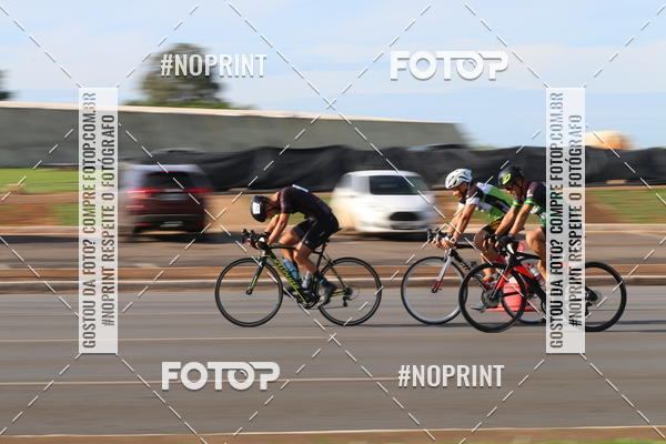 Buy your photos of the event100KM DE BRASLIA-COPA RESENHA MASTER DE CICLISMO. on Fotop