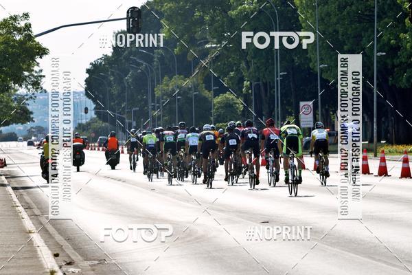 Buy your photos of the event100KM DE BRASLIA-COPA RESENHA MASTER DE CICLISMO. on Fotop