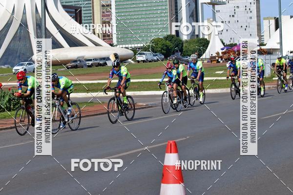 Buy your photos of the event100KM DE BRASLIA-COPA RESENHA MASTER DE CICLISMO. on Fotop