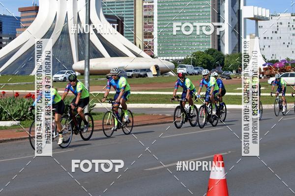 Buy your photos of the event100KM DE BRASLIA-COPA RESENHA MASTER DE CICLISMO. on Fotop