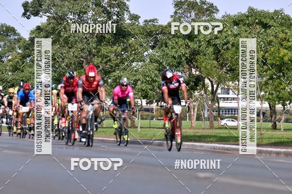 Buy your photos of the event100KM DE BRASLIA-COPA RESENHA MASTER DE CICLISMO. on Fotop