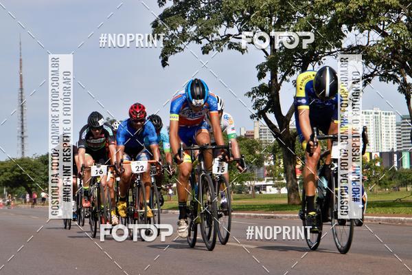 Buy your photos of the event100KM DE BRASLIA-COPA RESENHA MASTER DE CICLISMO. on Fotop