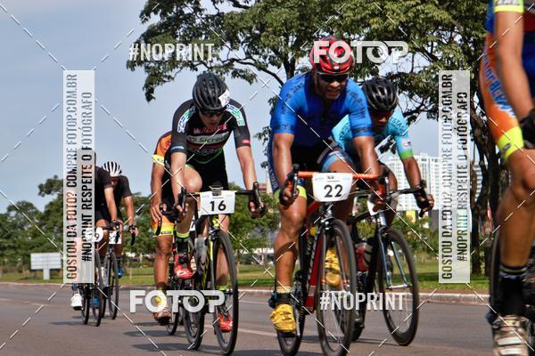 Buy your photos of the event100KM DE BRASLIA-COPA RESENHA MASTER DE CICLISMO. on Fotop
