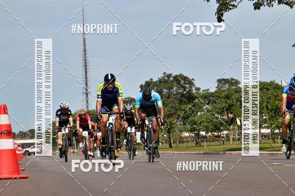 Buy your photos of the event100KM DE BRASLIA-COPA RESENHA MASTER DE CICLISMO. on Fotop
