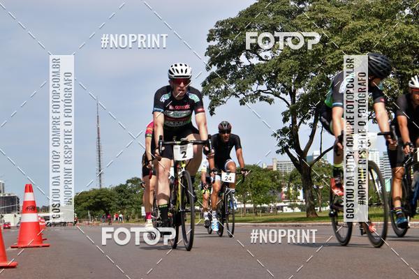 Buy your photos of the event100KM DE BRASLIA-COPA RESENHA MASTER DE CICLISMO. on Fotop