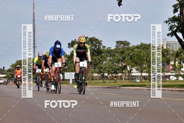 Buy your photos of the event100KM DE BRASLIA-COPA RESENHA MASTER DE CICLISMO. on Fotop