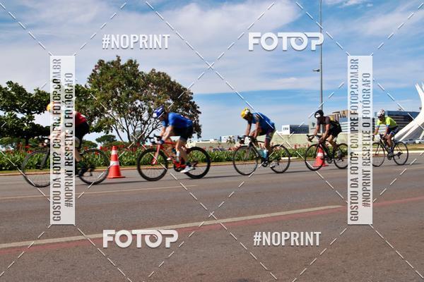 Buy your photos of the event100KM DE BRASLIA-COPA RESENHA MASTER DE CICLISMO. on Fotop