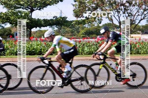 Buy your photos of the event100KM DE BRASLIA-COPA RESENHA MASTER DE CICLISMO. on Fotop