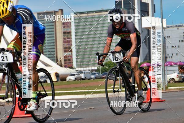 Buy your photos of the event100KM DE BRASLIA-COPA RESENHA MASTER DE CICLISMO. on Fotop