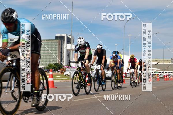 Buy your photos of the event100KM DE BRASLIA-COPA RESENHA MASTER DE CICLISMO. on Fotop