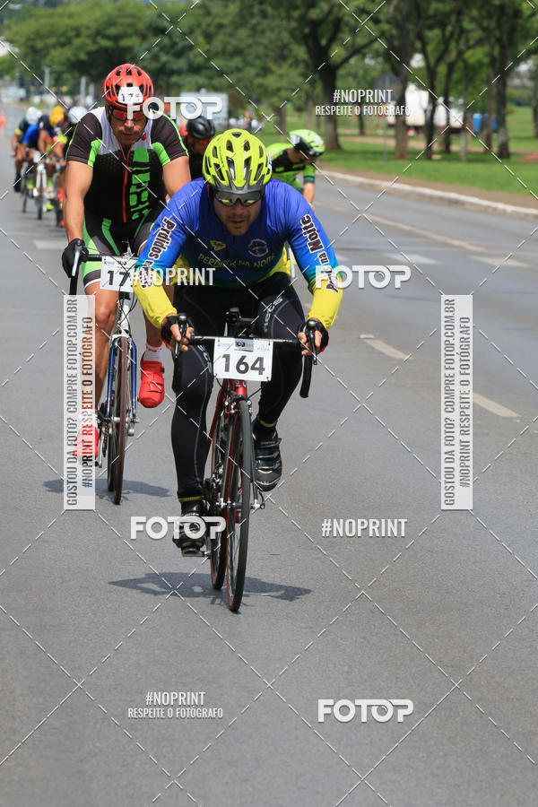 Buy your photos of the event100KM DE BRASLIA-COPA RESENHA MASTER DE CICLISMO. on Fotop