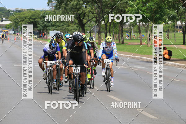 Buy your photos of the event100KM DE BRASLIA-COPA RESENHA MASTER DE CICLISMO. on Fotop