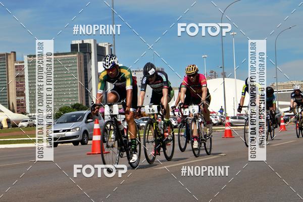 Buy your photos of the event100KM DE BRASLIA-COPA RESENHA MASTER DE CICLISMO. on Fotop