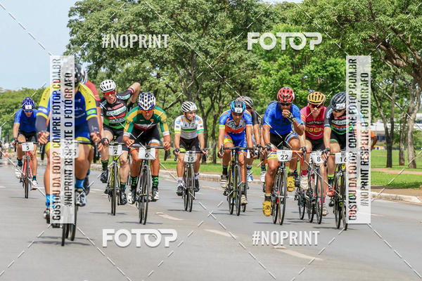 Buy your photos of the event100KM DE BRASLIA-COPA RESENHA MASTER DE CICLISMO. on Fotop