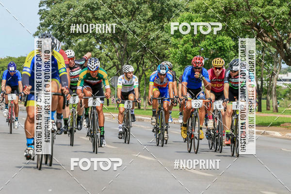 Buy your photos of the event100KM DE BRASLIA-COPA RESENHA MASTER DE CICLISMO. on Fotop
