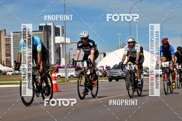 Buy your photos of the event100KM DE BRASLIA-COPA RESENHA MASTER DE CICLISMO. on Fotop