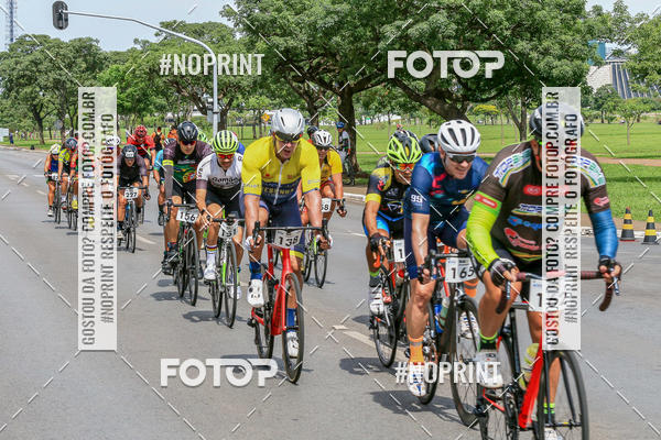 Buy your photos of the event100KM DE BRASLIA-COPA RESENHA MASTER DE CICLISMO. on Fotop