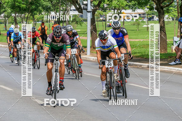 Buy your photos of the event100KM DE BRASLIA-COPA RESENHA MASTER DE CICLISMO. on Fotop