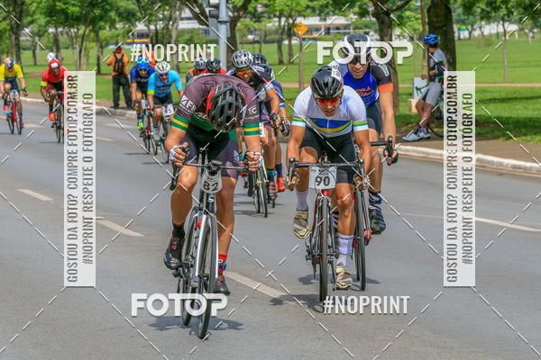 Buy your photos of the event100KM DE BRASLIA-COPA RESENHA MASTER DE CICLISMO. on Fotop