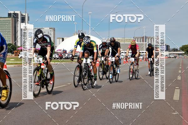 Buy your photos of the event100KM DE BRASLIA-COPA RESENHA MASTER DE CICLISMO. on Fotop