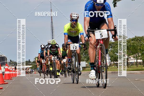 Buy your photos of the event100KM DE BRASLIA-COPA RESENHA MASTER DE CICLISMO. on Fotop