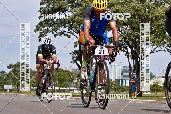 Buy your photos of the event100KM DE BRASLIA-COPA RESENHA MASTER DE CICLISMO. on Fotop