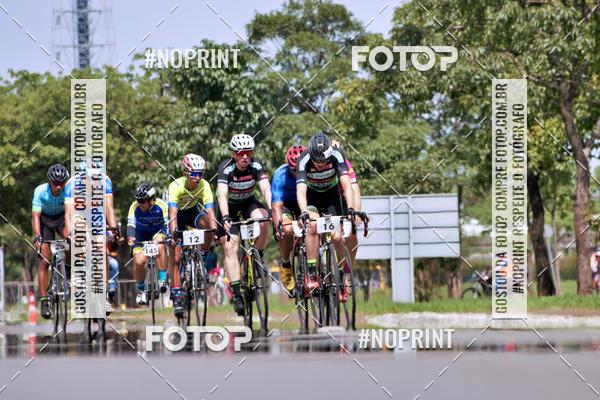 Buy your photos of the event100KM DE BRASLIA-COPA RESENHA MASTER DE CICLISMO. on Fotop