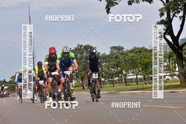 Buy your photos of the event100KM DE BRASLIA-COPA RESENHA MASTER DE CICLISMO. on Fotop