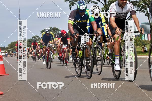 Buy your photos of the event100KM DE BRASLIA-COPA RESENHA MASTER DE CICLISMO. on Fotop